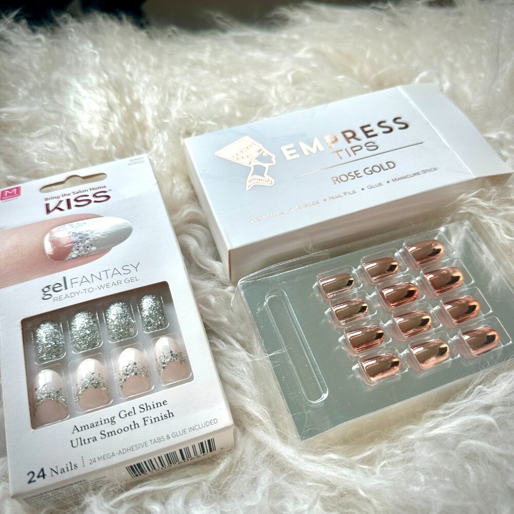 Set of Two (2) NEW Press-On Gel Nails Manicure Set - Rose Gold, Sparkly Silver